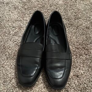 Old Navy Classic Black Loafers for Women